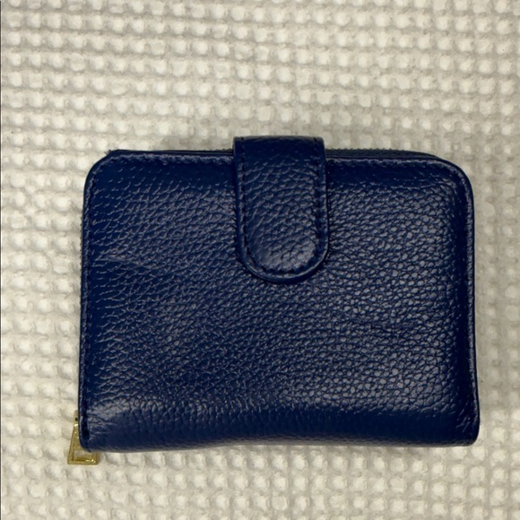 Accessories - Elegant Navy Blue Leather Wallet - 1.5x3.5x4.5